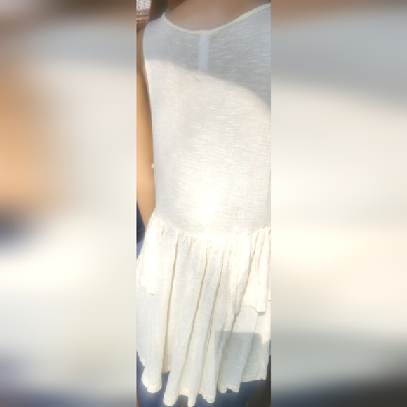 NEW NEVER WORN TOP SIZE LARGE SEE MEASUREMENTS IN PICS. - Picture 6 of 8